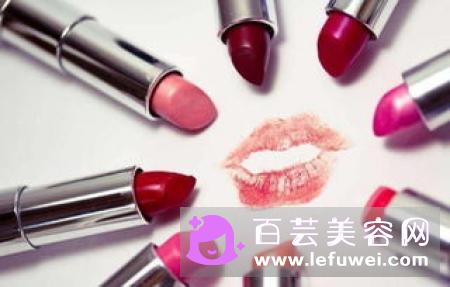 口红包括唇膏和唇釉吗 嘴唇厚适合涂唇釉吗