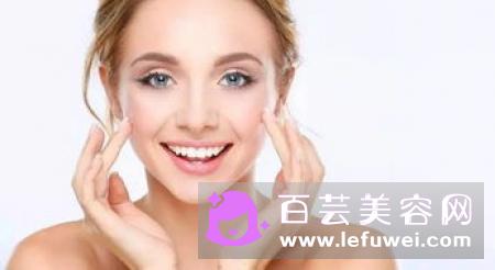 用洗脸刷毛孔会变大吗 怎么用会变大