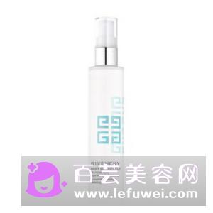 定妆喷雾的原理是什么 可以用多久