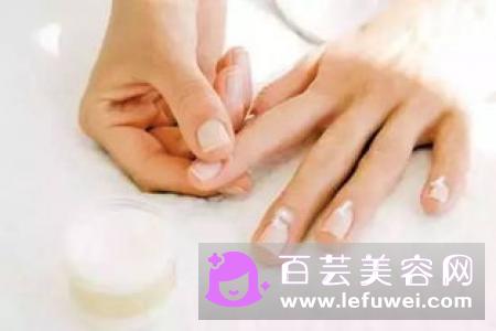 经常美甲会得灰指甲吗 什么人不能做美甲