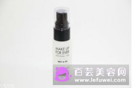 定妆喷雾的原理是什么 可以用多久