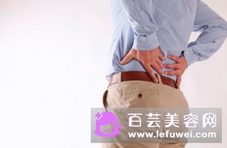 常涂指甲油会造成手指长白斑吗