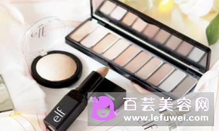 美人鱼粉底刷是什么牌子