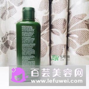 悦木之源菌菇水和奥尔滨健康水哪个好 有什么区别
