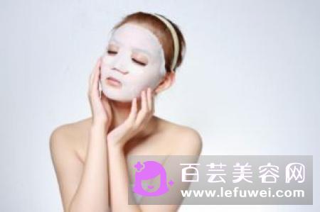 敷面膜前要擦水和乳液吗 好处和坏处有哪些