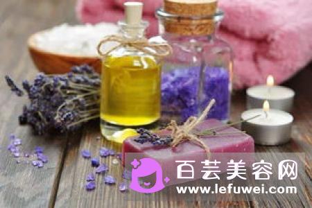薰衣草精油怎么用在脸上多久用