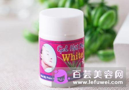 white去黑头怎样分辨真假