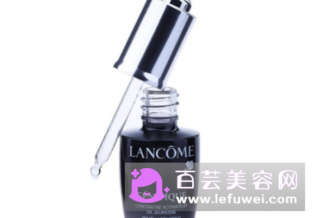 兰蔻小黑瓶什么时候用好 是精华还是肌底液