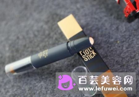修容棒能当卧蚕笔用吗 怎么画锁骨