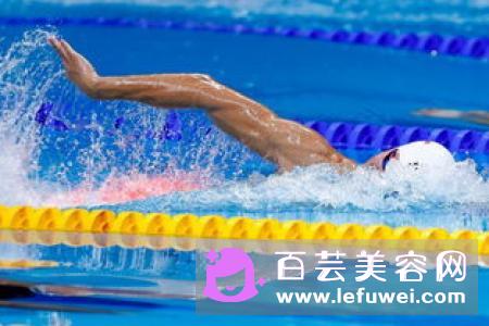 自由泳和仰泳的区别 哪个好学