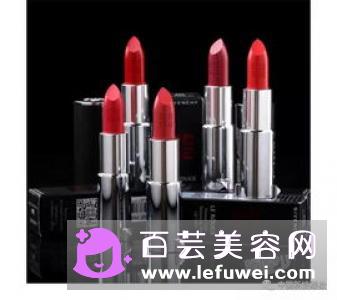 境外购物没超免税额度但同类数量巨大能过海关吗?多少只口红海关会扣