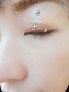 高光粉是修容粉吗 和修容粉的区别
