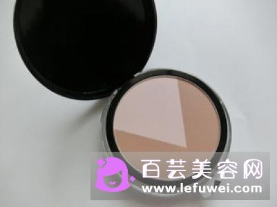 高光粉是修容粉吗 和修容粉的区别