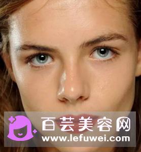 雅姿口红色号试色 多少钱