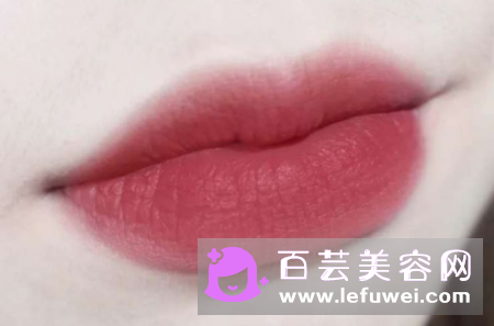 植村秀枪炮玫瑰色试色是怎样的?适合黄皮吗