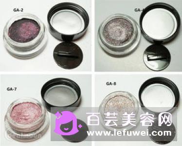 粉状眼影和眼影膏哪个好有什么区别