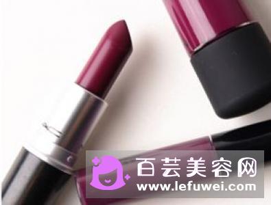 迪奥哑光唇釉527是什么颜色 试色是怎样的