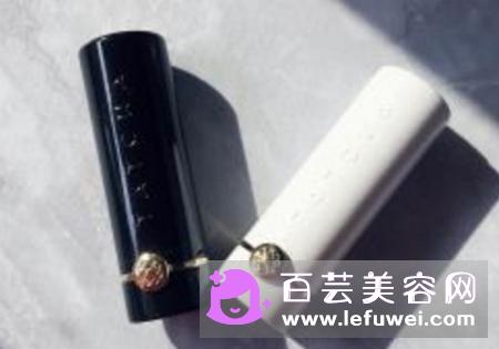 tatcha白管和黑管区别 哪个好
