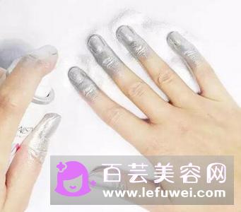 喷涂式指甲油怎么用 什么牌子好
