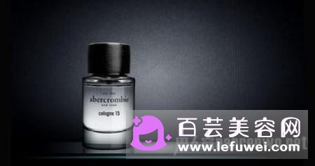香水过敏喷嚏多怎么办 衣服上的香水味怎么去除