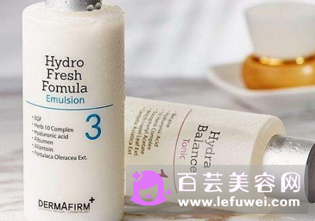 乳液脸上粘粘的怎么办 和润肤露有什么区别