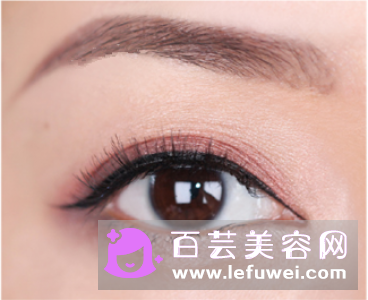 Suqqu四色眼影画法 需要涂抹整个眼皮吗