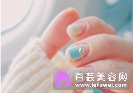 美甲容易掉是因为什么 备孕期间可以做吗