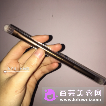 衰败城市眼影真假辨别方法是怎样的?正品价格是多少