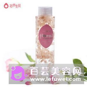 乳液脸上粘粘的怎么办 和润肤露有什么区别