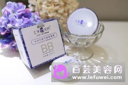 粉底液和防晒霜先用哪个 使用顺序是怎样的