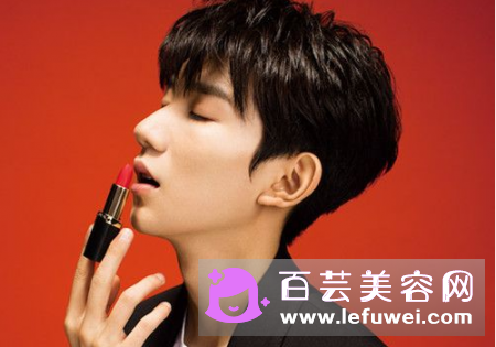 欧莱雅黑管唇膏239是什么颜色王源同款口红价格及试色怎么样