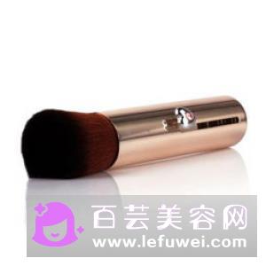 artis粉底刷好用吗 是哪个国家的品牌