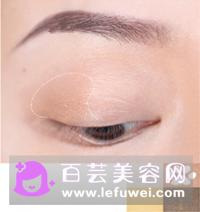 Suqqu四色眼影画法 需要涂抹整个眼皮吗