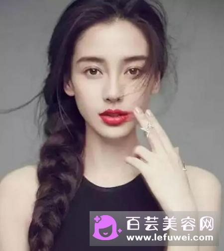 激吻妆的画法步骤 谭松韵Angelababy小S来示范